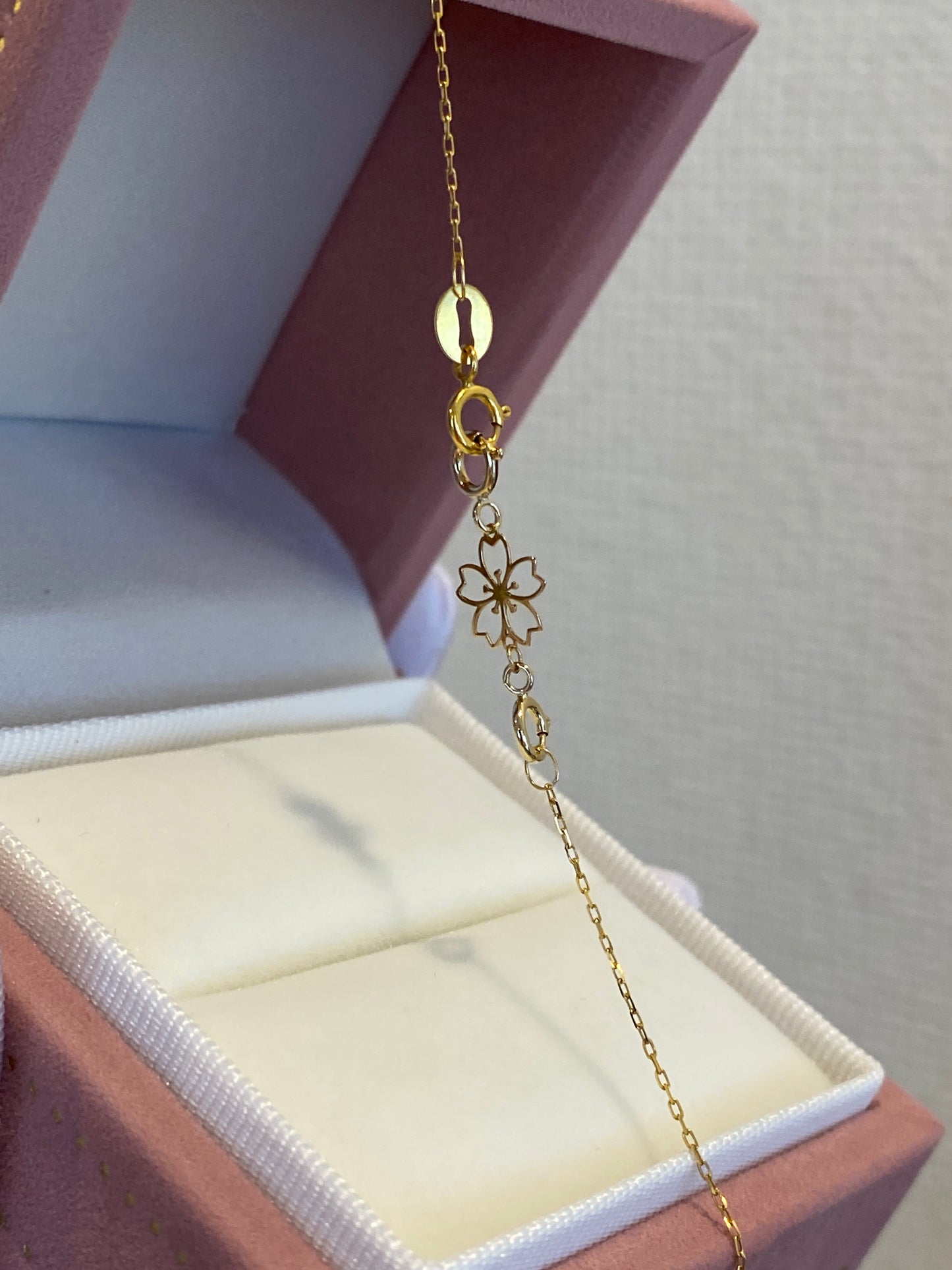 K18YG 引き輪 ヒキワ ひきわ 花 桜 梅 チェーンパーツ ネックレスパーツ YG 18K チャーム 両開口 コマ 花モチーフ 1.8cm / 3.8cm / 5.8cm 延伸 延ばす