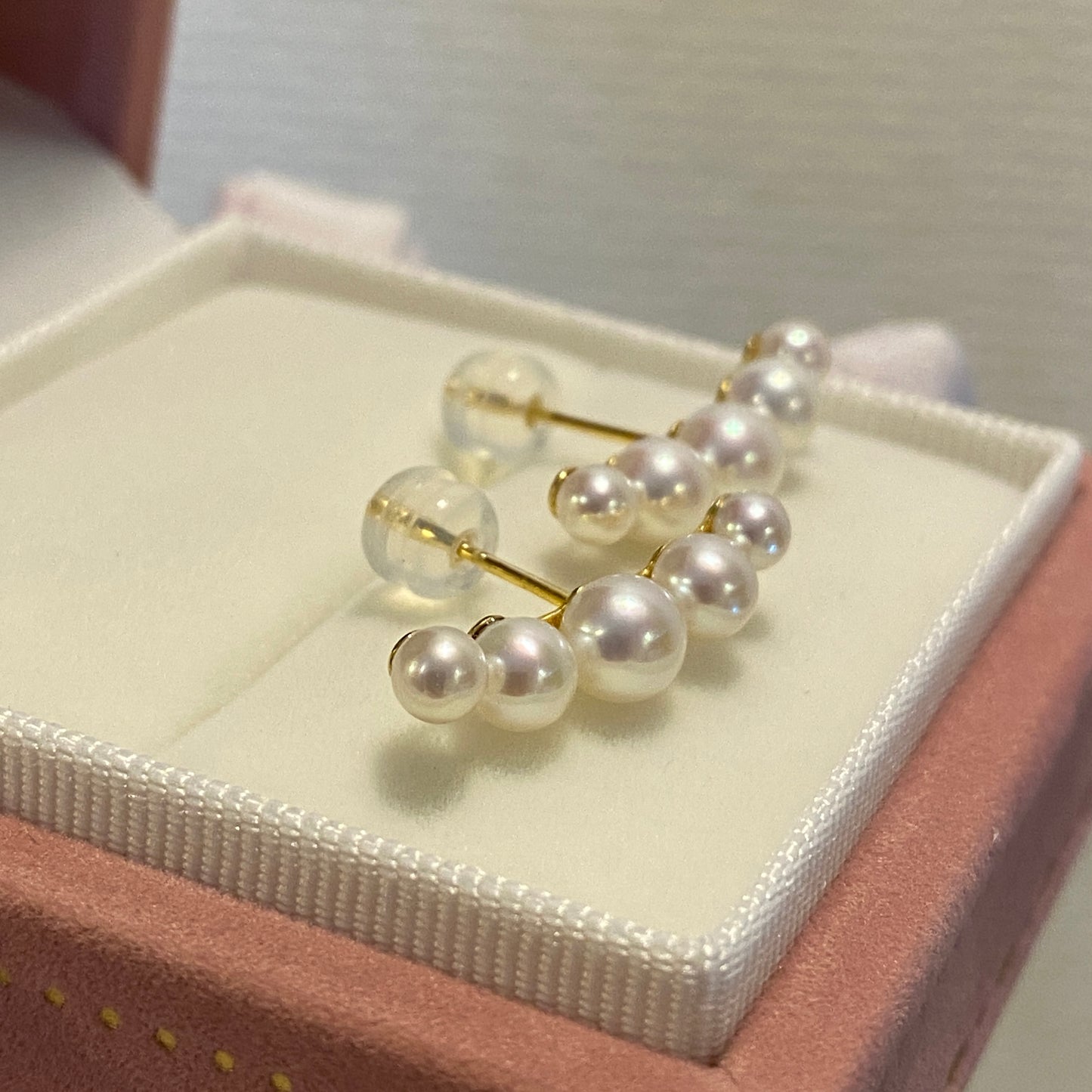 K18YG あこや真珠 スマイル スタッドピアス 18K akoya pearl earrings アコヤ パール グラデーション