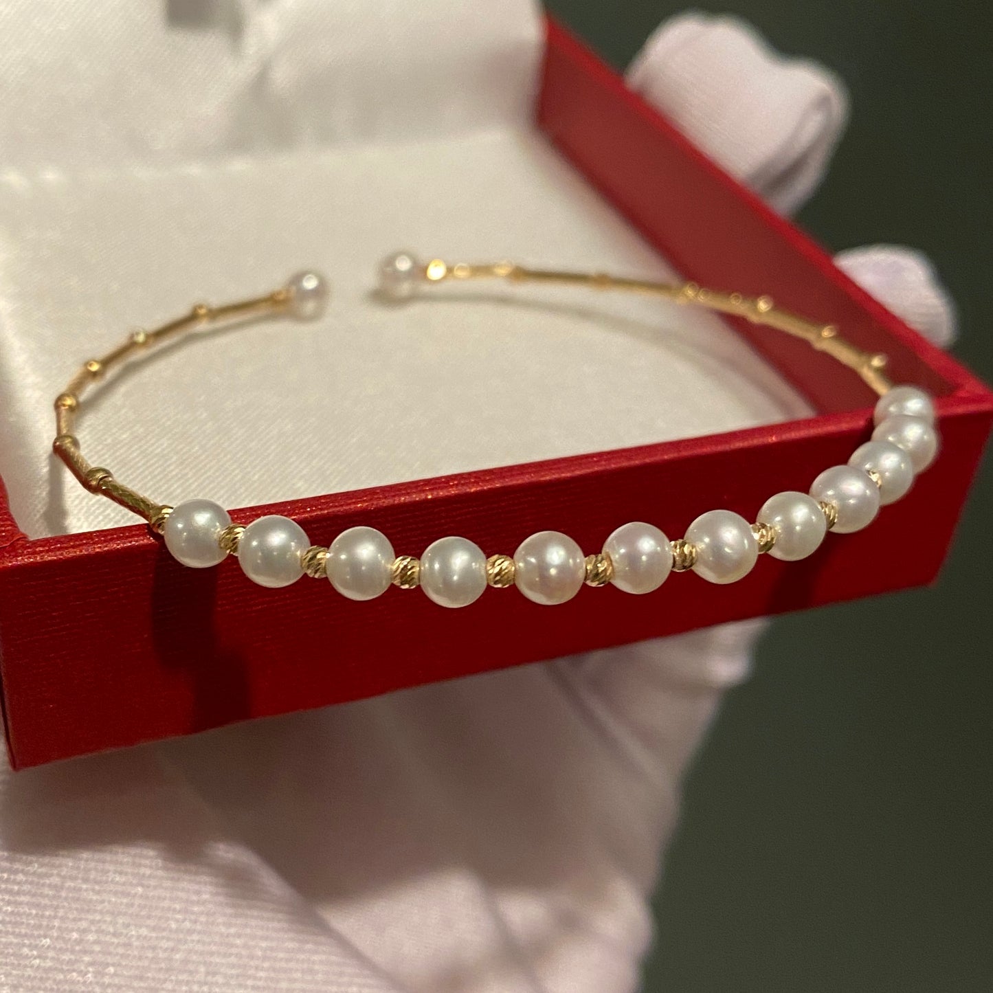 K18YG WG あこや真珠 バングル 小粒 イエローゴールド 18K アコヤ ワイヤーバングル 弾力 ブレスレット
