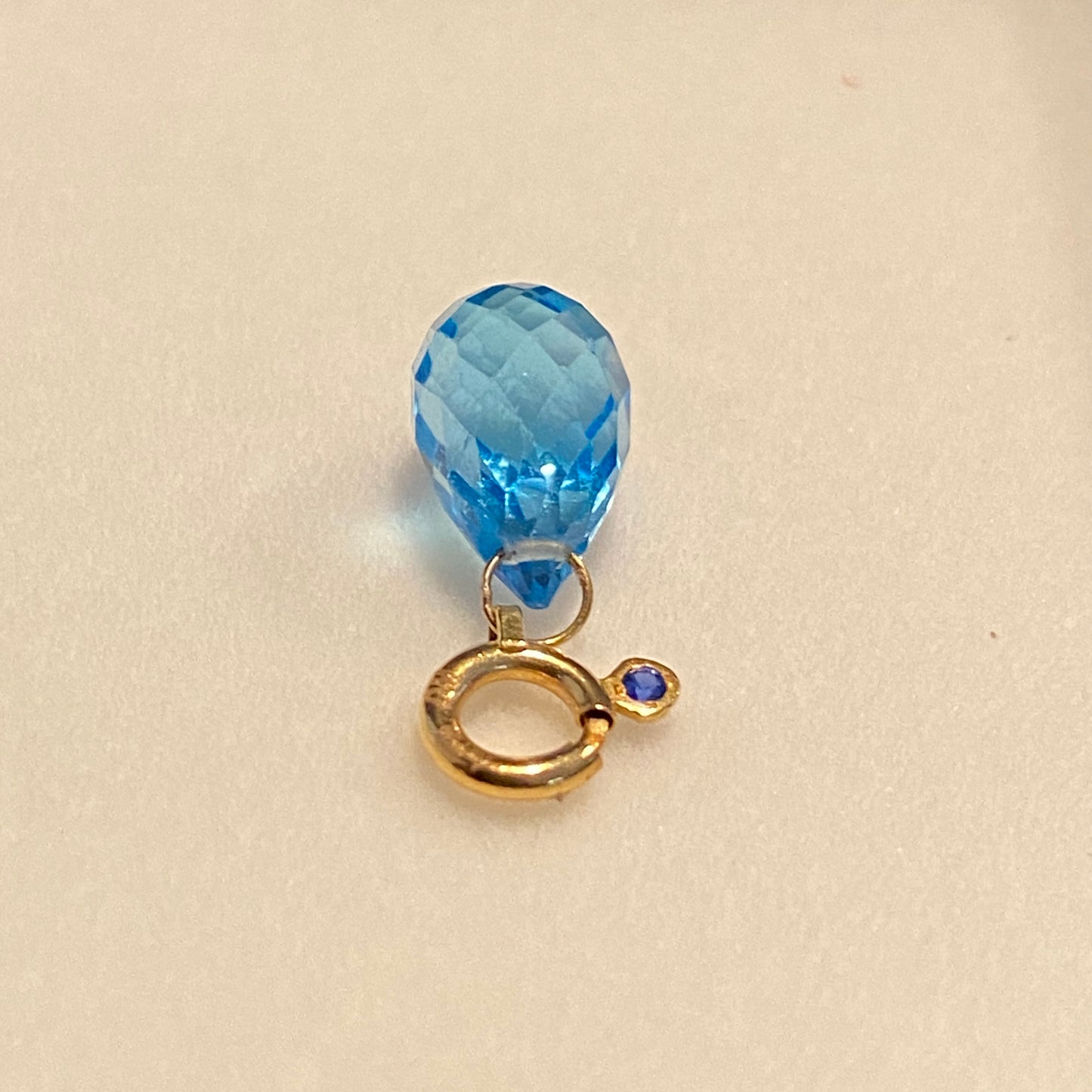 K18YG ブルートパーズ チャーム ペアシェイプ ファセットトパーズ 18K 引き輪 ペンダント ネックレスパーツ K18 雫 ティアドロップ