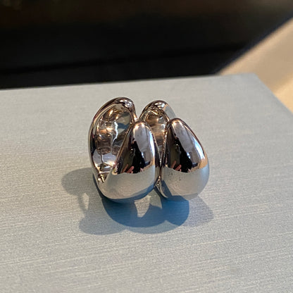 K18YG WG 中折れ フープピアス 18金 イエローゴールド ホワイトゴールド ぷっくり 中空 ティアドロップ 雫 18K