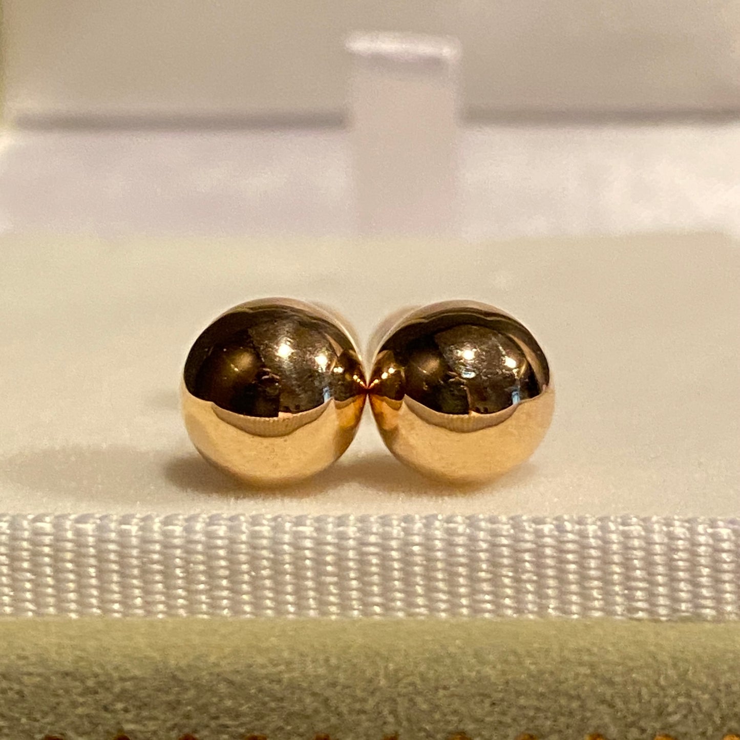 18K Yellow Gold Hollow Ball Stud Earrings, 8mm Round, Mirror Polished, 18K Yellow Gold
