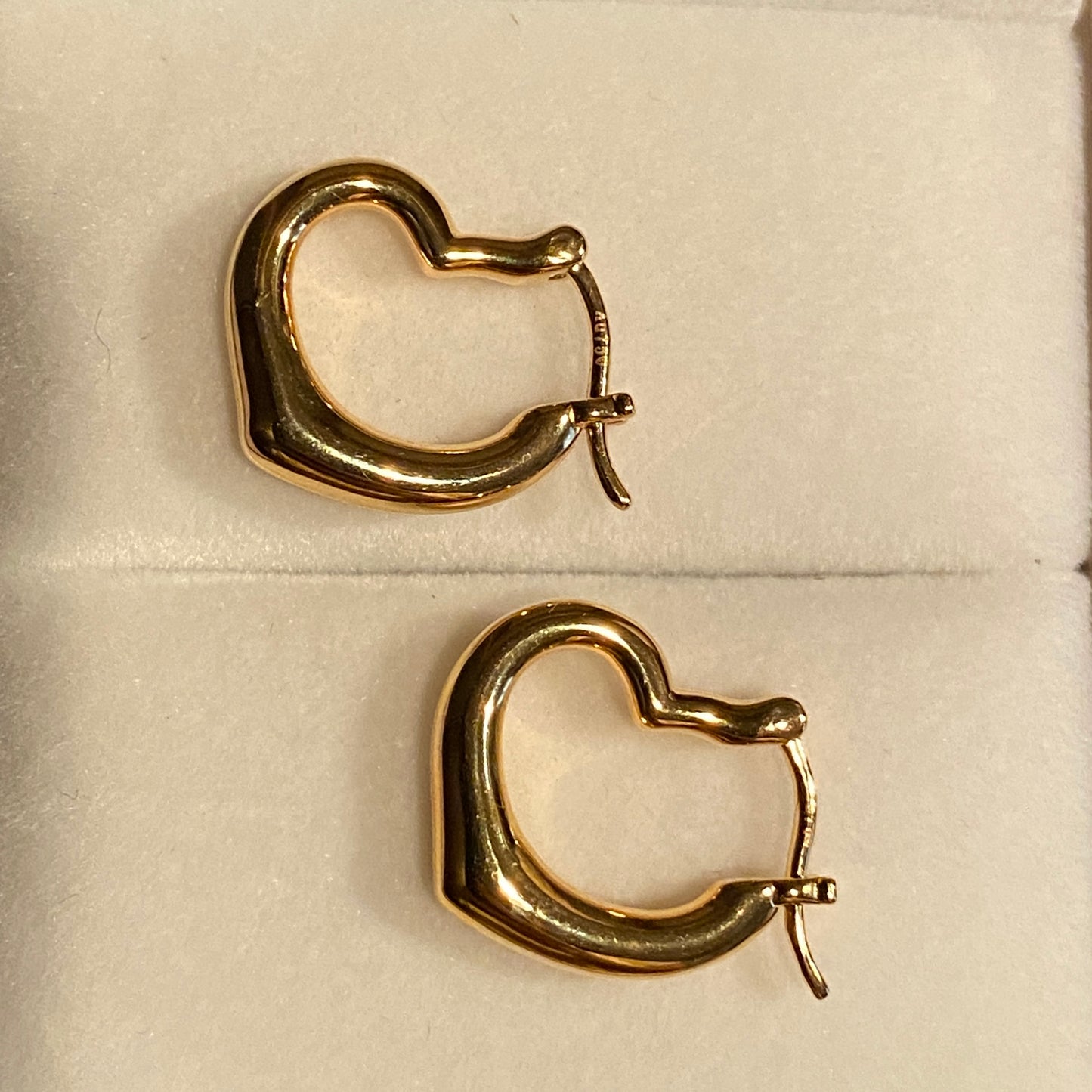 K18YG ピアス フープピアス リングピアス 18K 18金 ハートピアス イエローゴールド 中空 ぷっくり イタリアンジュエリー