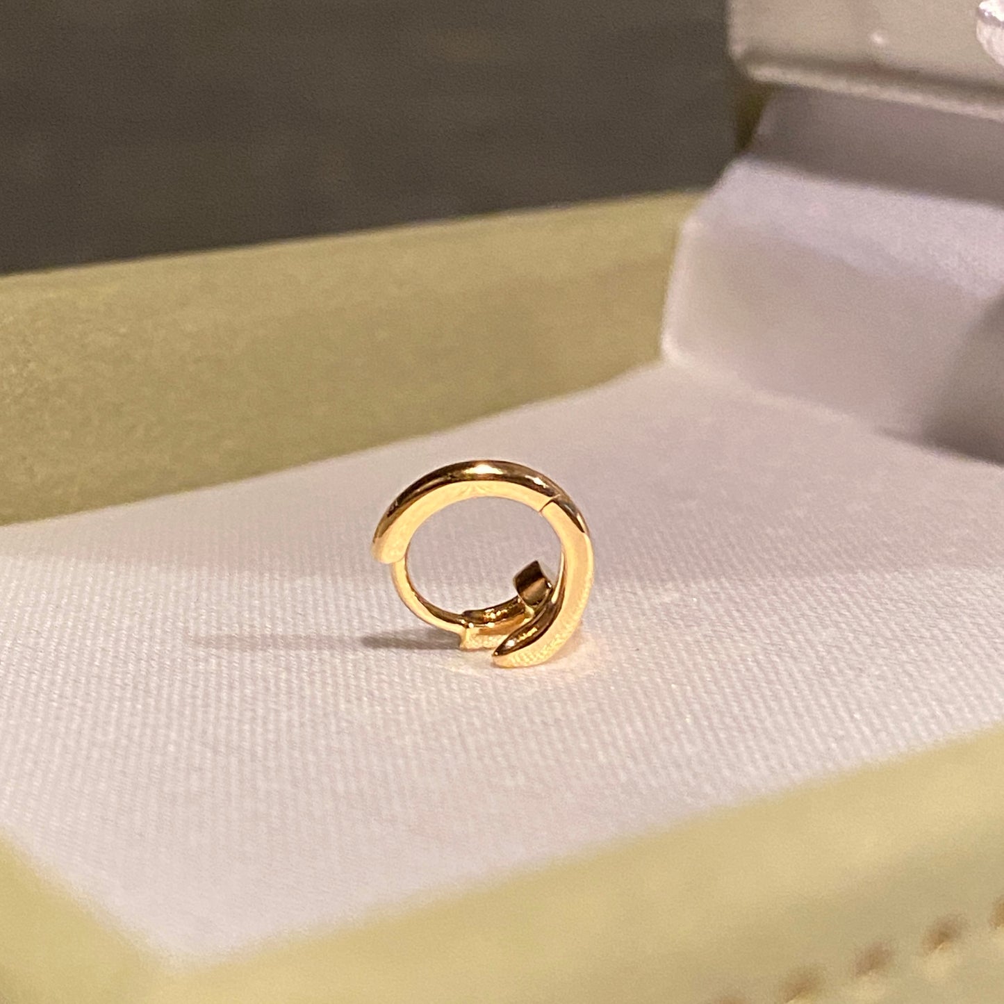 K18YG PG WG シングルピアス 内径6mm 釘 リングピアス 18k フープ ミニ 小さめ
