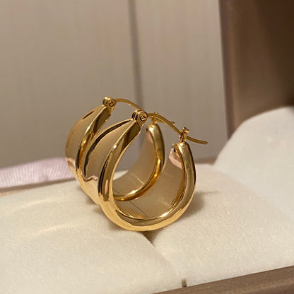 K18YG リングピアス フープピアス 中空 鏡面 18k ウェーブ 大ぶり イタリアンジュエリー