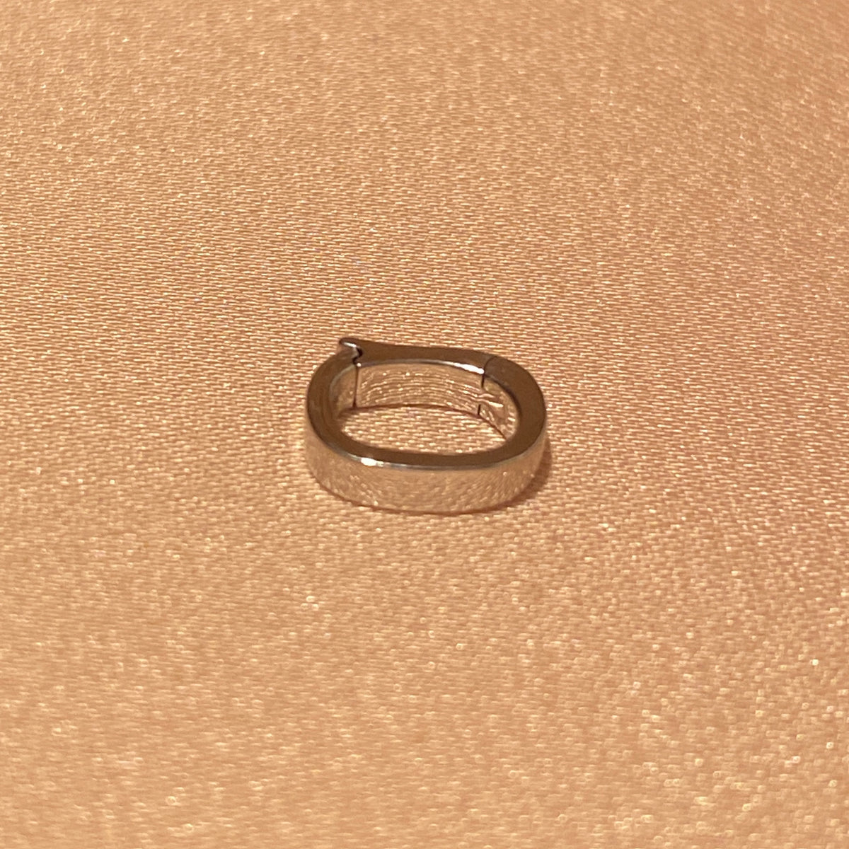 K18YG WG PG バチカン クリッカー 18K ペンダントホルダー 幅広 ジュエリーネックレスパーツ チャームホルダー コネクター