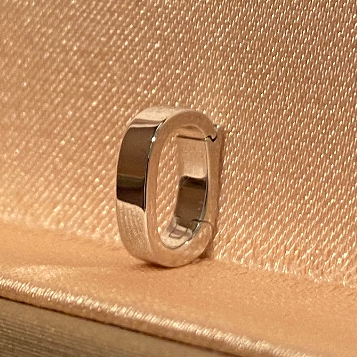 K18YG WG PG バチカン クリッカー 18K ペンダントホルダー 幅広 ジュエリーネックレスパーツ チャームホルダー コネクター