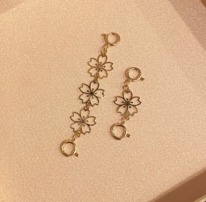 K18YG 引き輪 ヒキワ ひきわ 花 桜 梅 チェーンパーツ ネックレスパーツ YG 18K チャーム 両開口 コマ 花モチーフ 1.8cm / 3.8cm / 5.8cm 延伸 延ばす