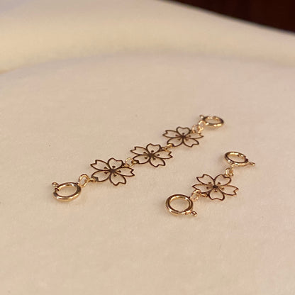 K18YG 引き輪 ヒキワ ひきわ 花 桜 梅 チェーンパーツ ネックレスパーツ YG 18K チャーム 両開口 コマ 花モチーフ 1.8cm / 3.8cm / 5.8cm 延伸 延ばす