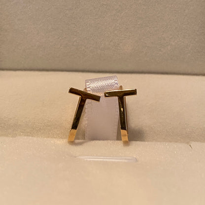 K18YG T-shaped ring earrings, yellow gold, 18K, 18k gold, hollow earrings, hoop earrings, yellow gold, simple, T-shaped, small, simple