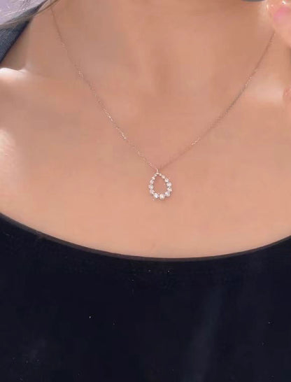 K18WG 天然ダイヤモンド ティアドロップ ペンダント ホワイトゴールド 18K WG 18金 ペンダントトップ ネックレスチャーム ネックレス 雫 涙