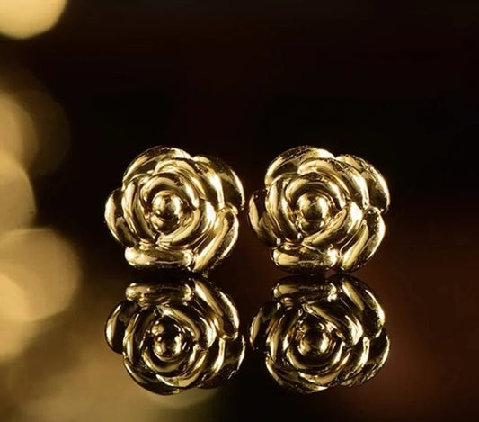 K18YG イエローゴールド ピアス 薔薇 ローズ バラ 花 スタッドピアス 18金 シンプル 18K ワンポイント 中空 - Jewelry Hills Tokyo