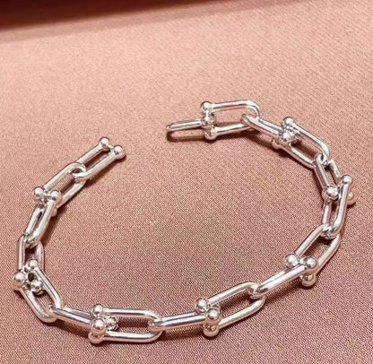 K18YG ホースモチーフ ブレスレット 馬の蹄 チェーンブレス 太め 18K ホースシュー - Jewelry Hills Tokyo