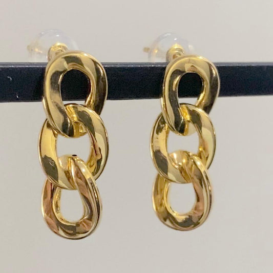 K18YG イエローゴールド 18K ピアス スタッドピアス イタリアンジュエリー 喜平チェーン チェーンピアス ツイスト 中空 ワンポイント 喜平 - Jewelry Hills Tokyo
