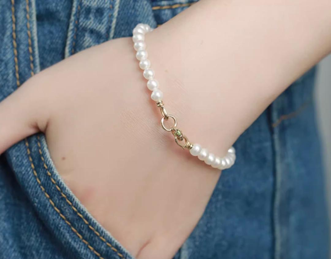 K18YG ツァボライト バチカン ロック付き 開口 ペンダントトップ 18K 18金 イエローゴールド ネックレスチャーム 爪ロック パーツ チャーム - Jewelry Hills Tokyo