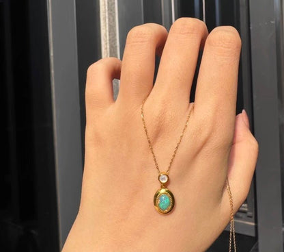 K18YG ペンダントトップ ホワイトオパール オーバル ぷっくり カボション 18K 18金 YG イエローゴールド ネックレス チャーム ペンダント アコヤ真珠 あこや真珠 akoya pearl - Jewelry Hills Tokyo