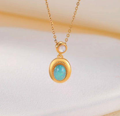 K18YG ペンダントトップ ホワイトオパール オーバル ぷっくり カボション 18K 18金 YG イエローゴールド ネックレス チャーム ペンダント アコヤ真珠 あこや真珠 akoya pearl - Jewelry Hills Tokyo