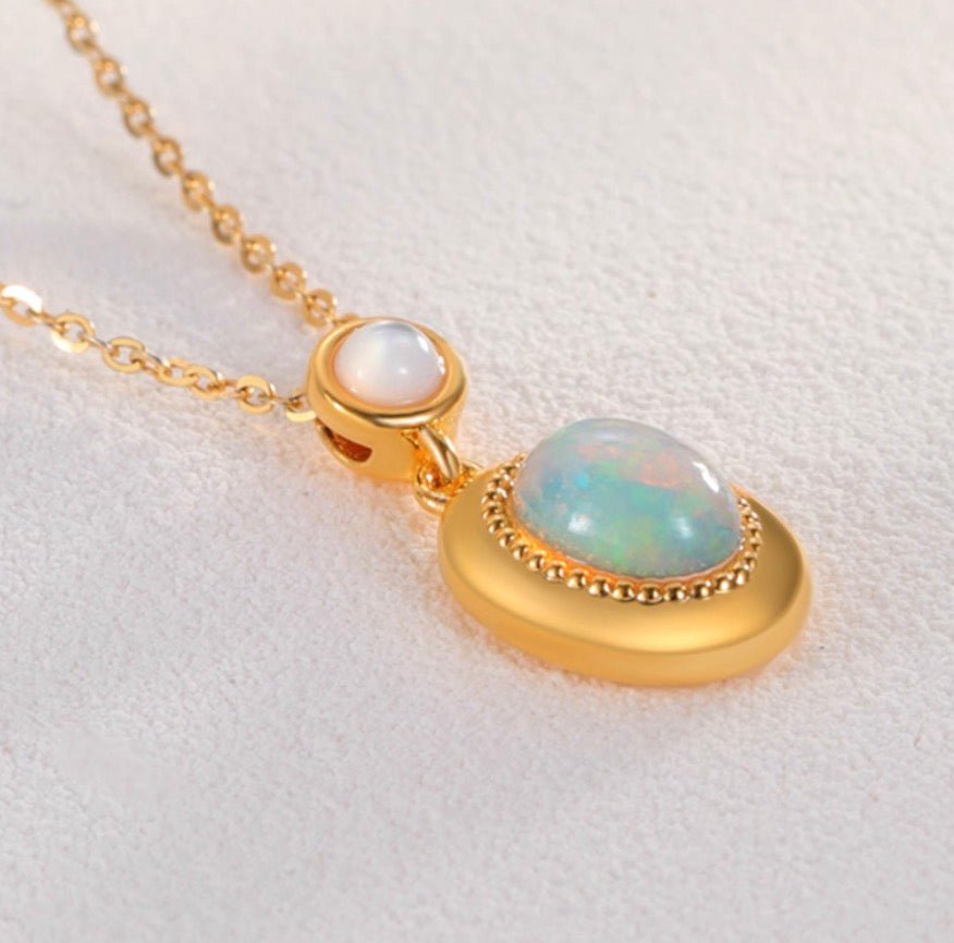 K18YG ペンダントトップ ホワイトオパール オーバル ぷっくり カボション 18K 18金 YG イエローゴールド ネックレス チャーム ペンダント アコヤ真珠 あこや真珠 akoya pearl - Jewelry Hills Tokyo