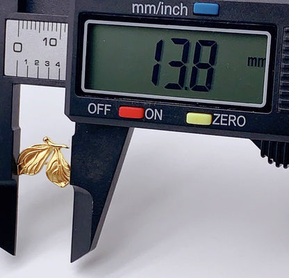 K18YG イエローゴールド 18K ピアス スタッドピアス ちょうちょ 蝶 花びら ＊チャームが付けられます。 - Jewelry Hills Tokyo