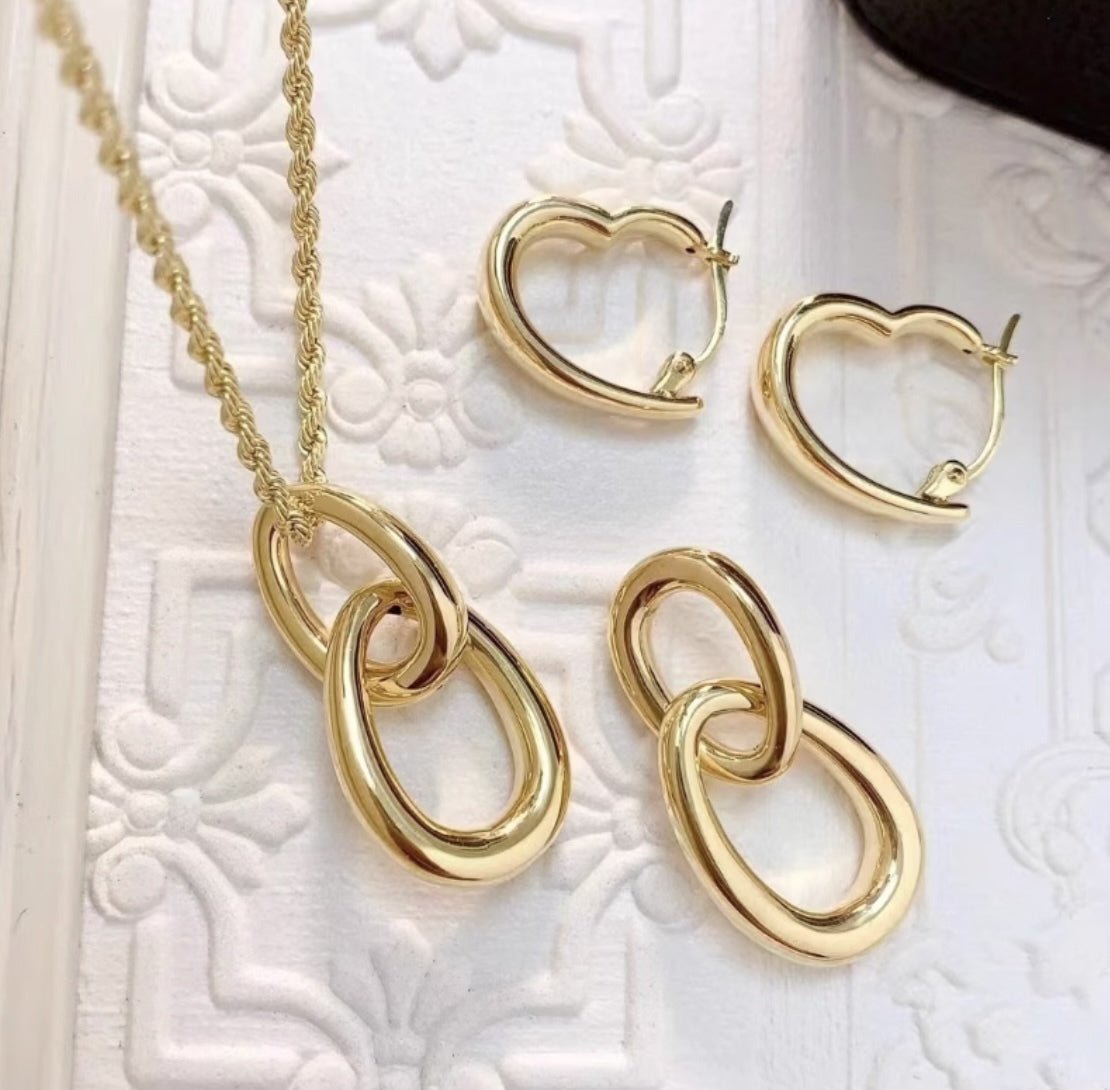 K18YG イエローゴールド 18K ピアス フープピアス リングピアス 2way イタリアンジュエリー オーバル ハート 中空 チャーム ペンダント等 3way 4way - Jewelry Hills Tokyo