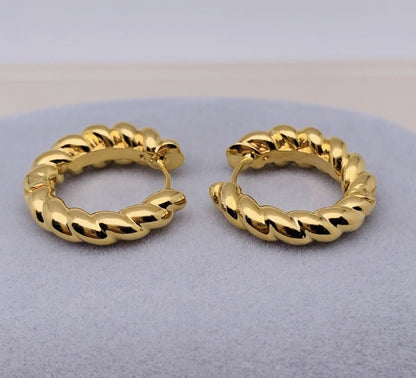 K18YG イエローゴールド 18K ピアス フープピアス イタリアンジュエリー リングピアス ツイスト ねじり ロープ 輪っか ラウンド 中空 円形 - Jewelry Hills Tokyo