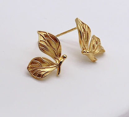 K18YG イエローゴールド 18K ピアス スタッドピアス ちょうちょ 蝶 花びら ＊チャームが付けられます。 - Jewelry Hills Tokyo