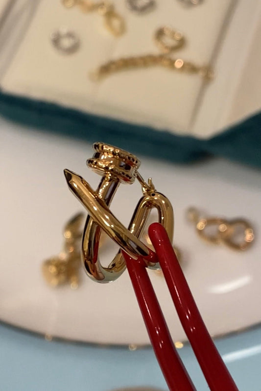 K18YG イエローゴールド 18K ピアス フープピアス リングピアス イタリアンジュエリー 輪っか 釘 釘モチーフ 中空 X - Jewelry Hills Tokyo