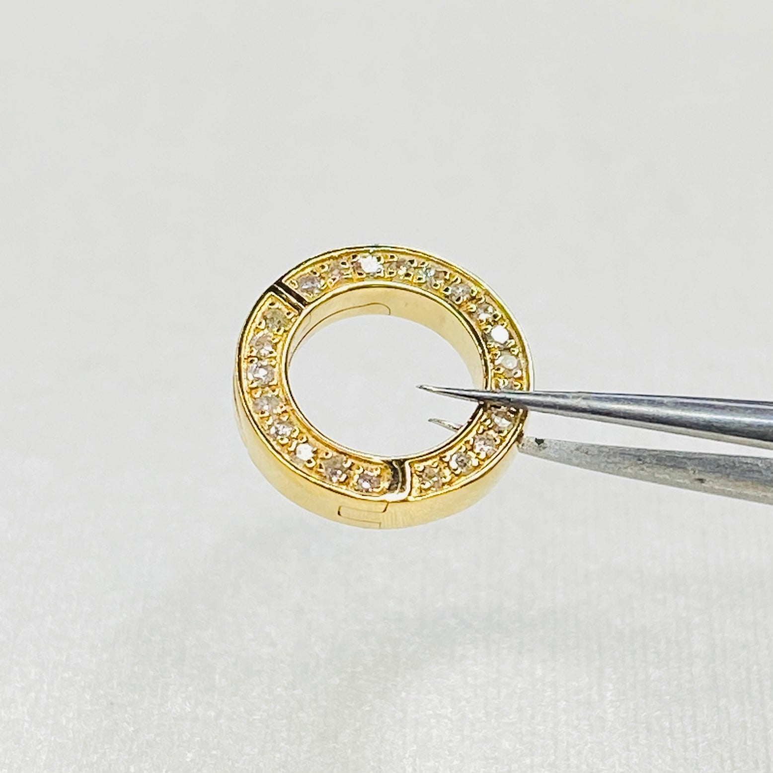 K18YG エメラルド ペンダント バチカン パーツ 繋ぎ クリッカー コネクター 18K ペンダントパーツ クラスプ YG ダイヤモンド ダイヤ マルチバチカン イエローゴールド - Jewelry Hills Tokyo
