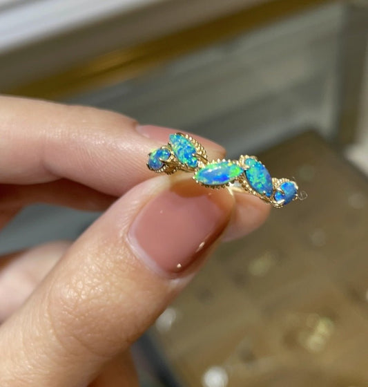 K18YG オパール 指輪 リング イエローゴールド リーフリング マーキスリング リーフ 粒 18K YG ブルー 遊光 9号 10号 11号 12号 13号 14号 - Jewelry Hills Tokyo