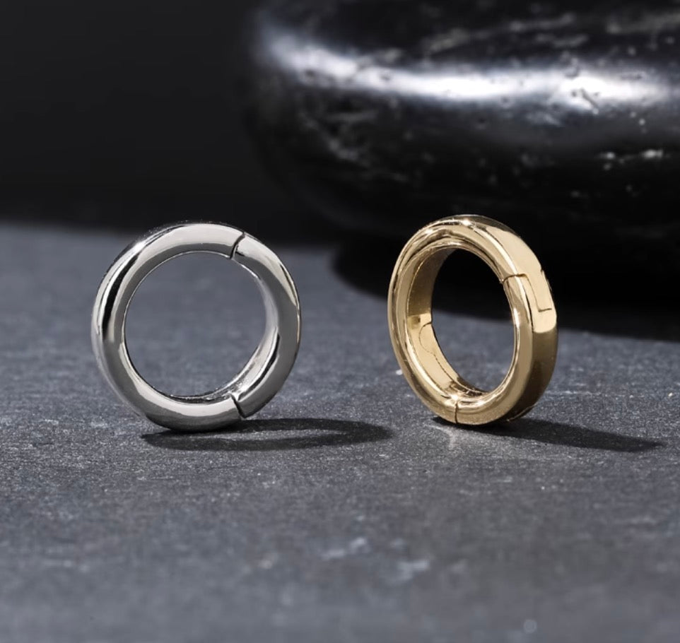 K18YG K18WG K18PG ロック付き バチカン 爪ロック 18K YG イエローゴールド ラウンド WG PG ネックレスパーツ チャーム 繋ぎ 丸 円形 安全ロック コネクター クリッカー - Jewelry Hills Tokyo