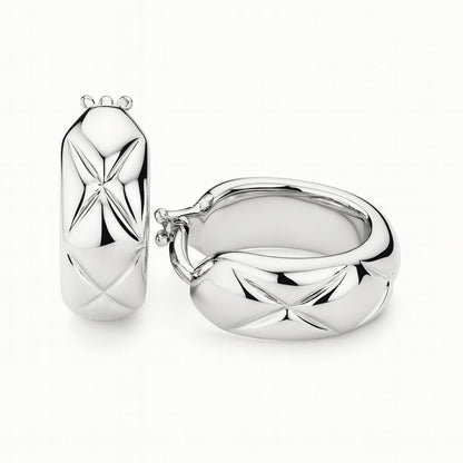 K18YG WG フープピアス 中空ピアス リングピアス イエローゴールド ホワイトゴールド 18金 18K YG 模様 柄 X イタリアンジュエリー - Jewelry Hills Tokyo