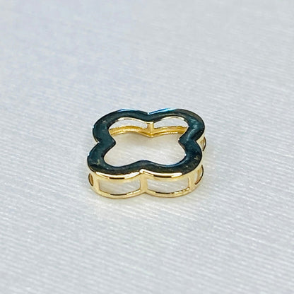K18YG WG クローバー 四ツ葉 チャーム ネックレスパーツ 18K 18金 チェーンパーツ ペンダントパーツ コマ ホワイトゴールド イエローゴールド - Jewelry Hills Tokyo