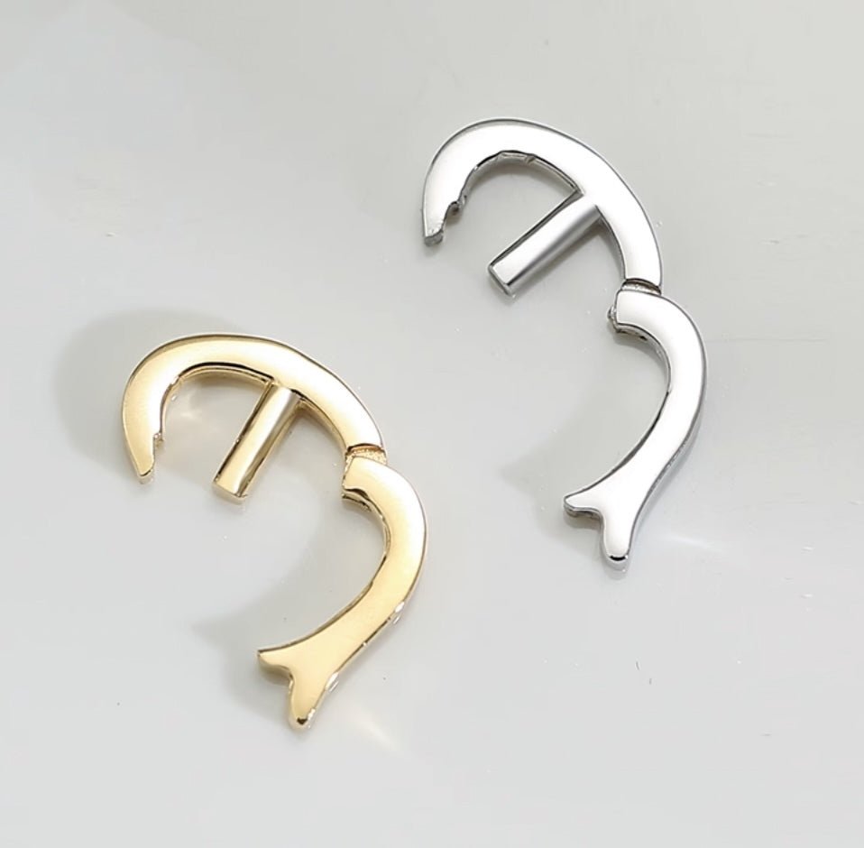 K18YG WG クリッカー クラスプ バチカン 繋ぎ チャーム コネクター 留め具 留め金具 18K 豚鼻 クラスプ 開口 開閉 ブタ鼻 フック パーツ 中留め イエローゴールド ホワイトゴールド - Jewelry Hills Tokyo