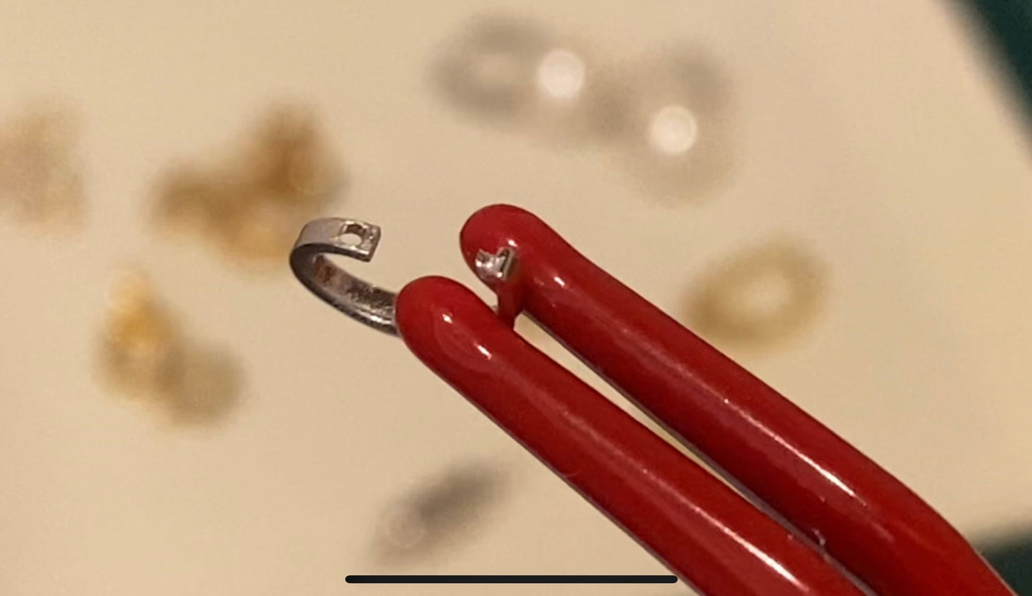 K18YG WG PG クリッカー バチカン オーバル ペンダントホルダー 18金 ジュエリーパーツ チェーンパーツ 開口 繋ぎ 18K クラスプ コマ - Jewelry Hills Tokyo