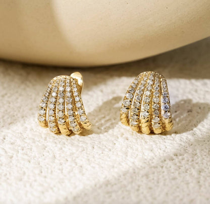 K18YG WG PG ピアス ダイヤモンド リングピアス フープピアス 扇型 シェル ストライプ ダイヤ イエローゴールド YG 18K ぷっくり ティアドロップ ハイエンド - Jewelry Hills Tokyo