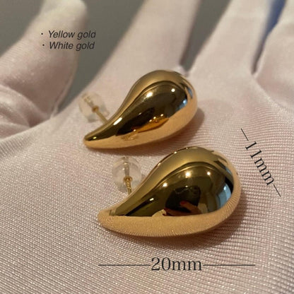 K18YG ぷっくり ティアドロップ スタッドピアス 中空ピアス イエローゴールド 丸い ドロップ型 18K 雫 イタリアンジュエリー