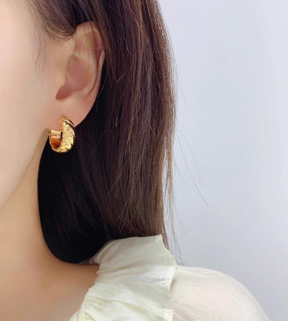 K18YG リングピアス フープピアス 中空 イエローゴールド X 模様 18k キルティング イタリアンジュエリー