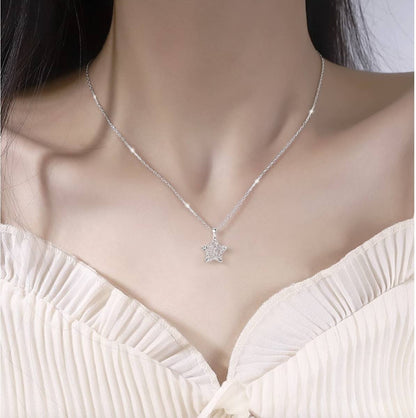 PT950 プラチナ ペンダントトップ ネックレスチャーム 星 星型 スター ワンポイント シンプル キラキラ ペンダント ネックレス - Jewelry Hills Tokyo