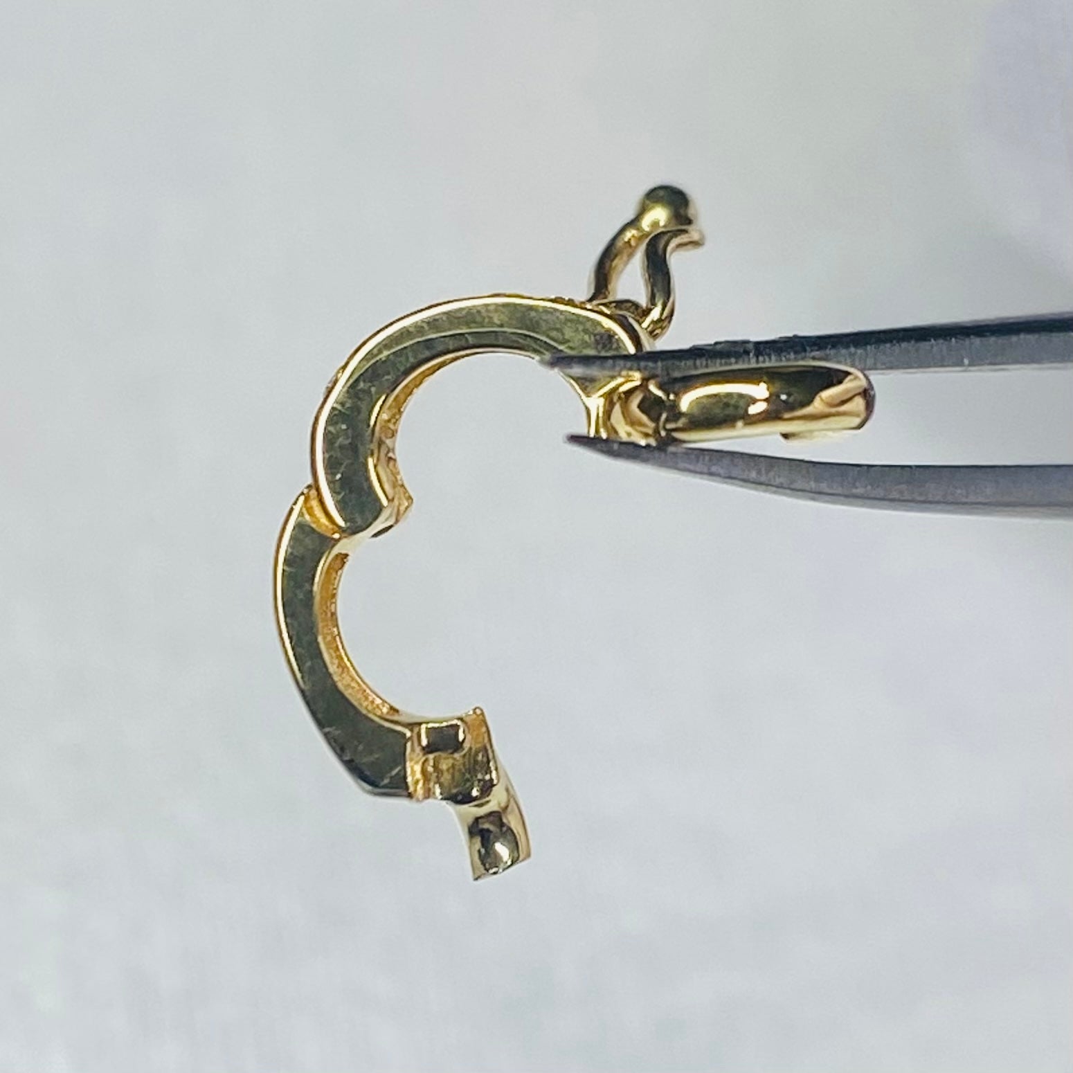 【Sダイヤ】K18YG WG PG バチカン パーツ チャーム繋ぎ 18K チェーンパーツ ペンダントパーツ クラスプ ロック付き K18 18金 マルチバチカン イエローゴールド ピンクゴールド ホワイトゴールド - Jewelry Hills Tokyo