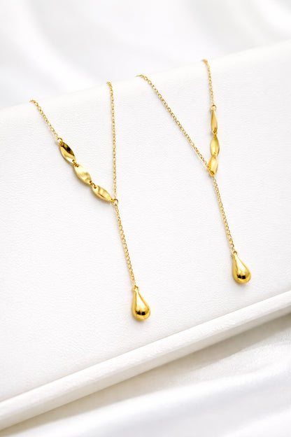 K18YG ３連チャーム ネックレス Y字 イエローゴールド 18K ティアドロップ あずきチェーン 喜平チェーン チャーム 雫 ペンダント